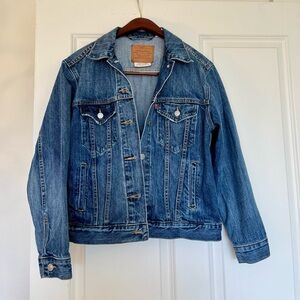 Levi’s ex boyfriend denim trucker jacket